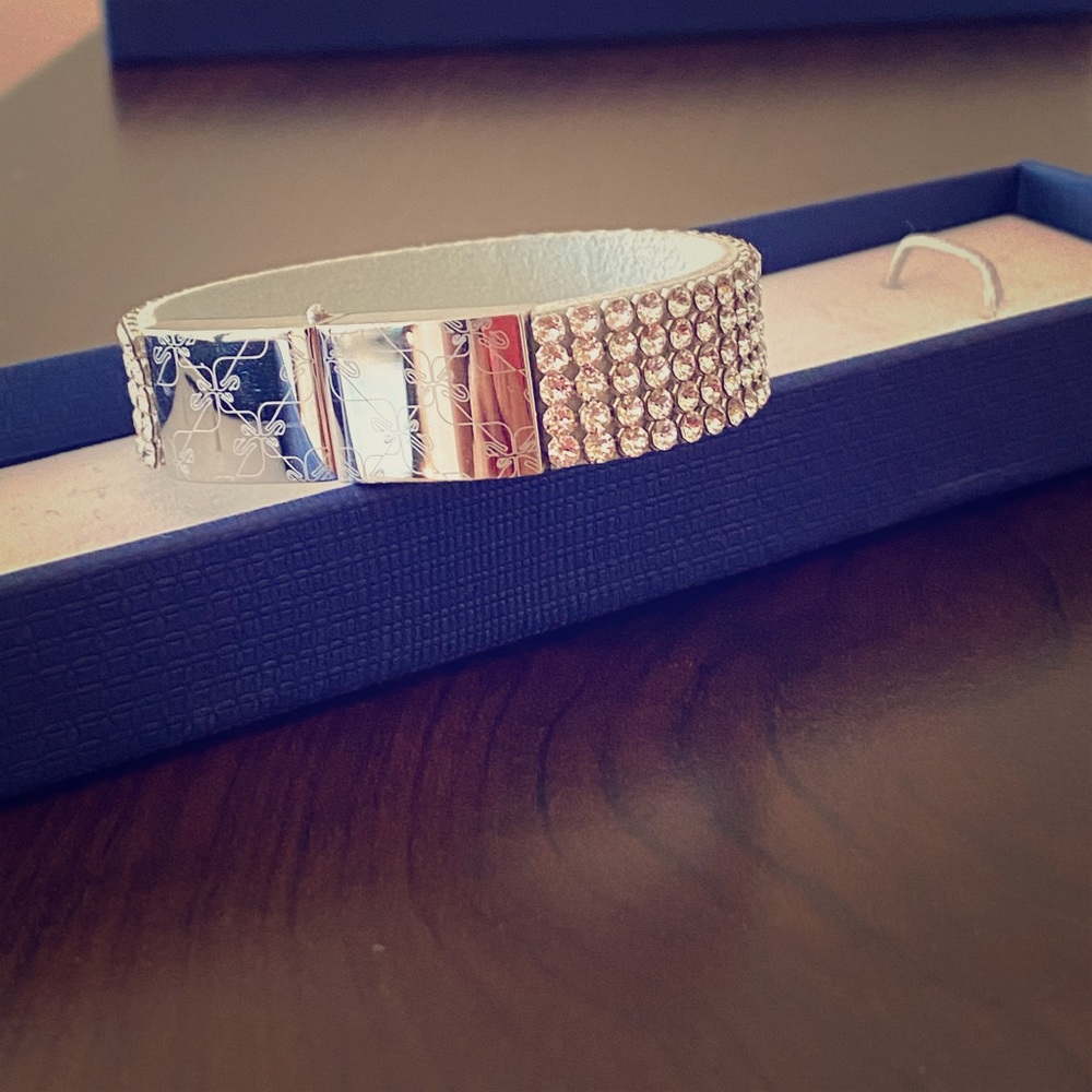 SWAROVSKI USB Bracelet